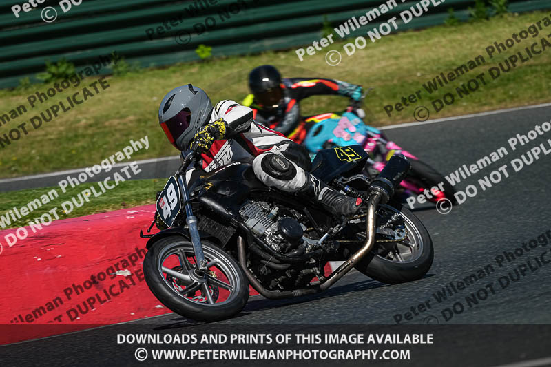 enduro digital images;event digital images;eventdigitalimages;mallory park;mallory park photographs;mallory park trackday;mallory park trackday photographs;no limits trackdays;peter wileman photography;racing digital images;trackday digital images;trackday photos